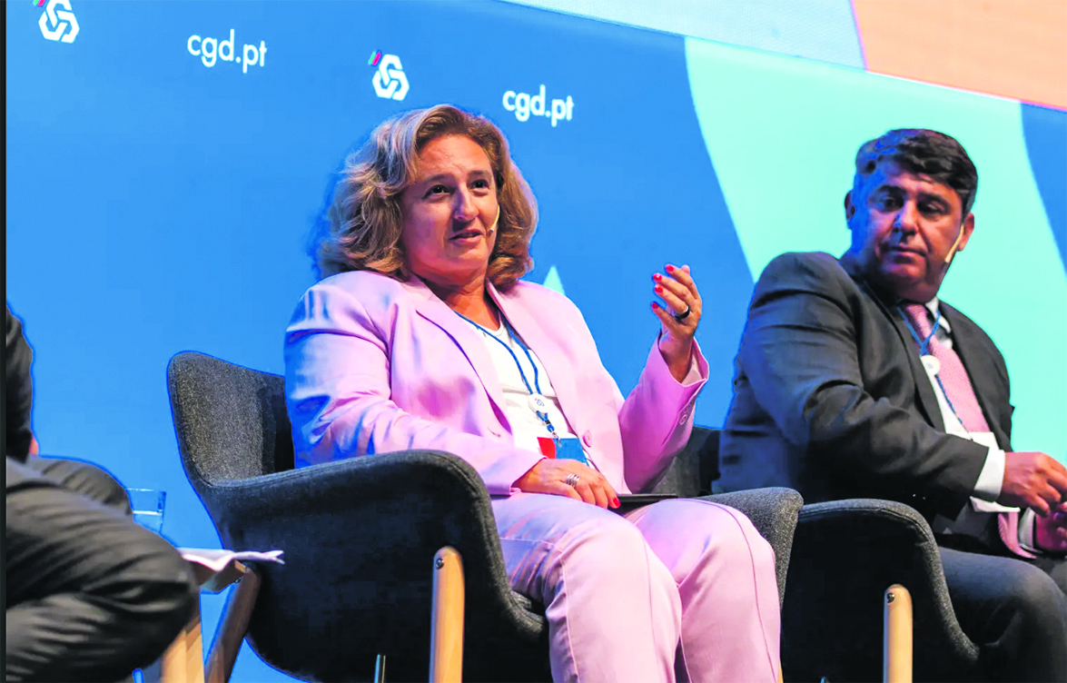 Compete tem mil milhões para adiantar às empresas