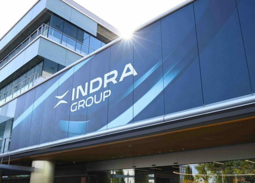 Defesa e tr&aacute;fego a&eacute;reo fazem Indra crescer 29%