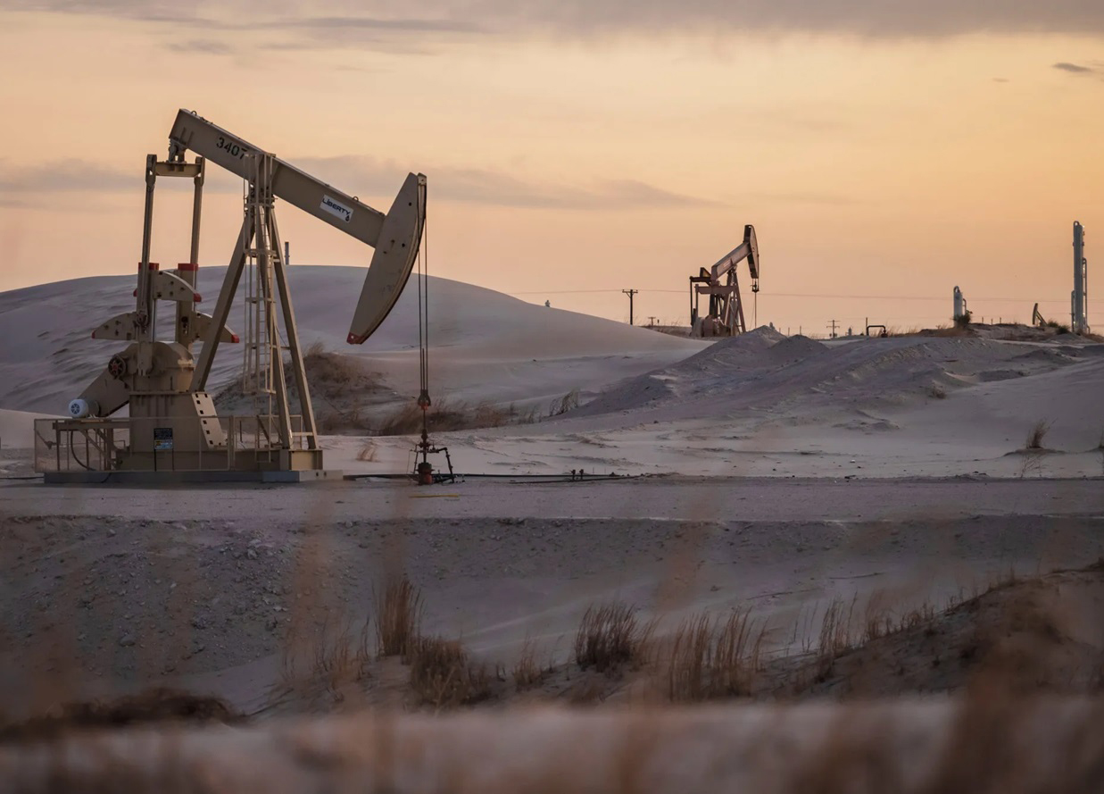 O mundo est&aacute; a  afogar-se em petr&oacute;leo