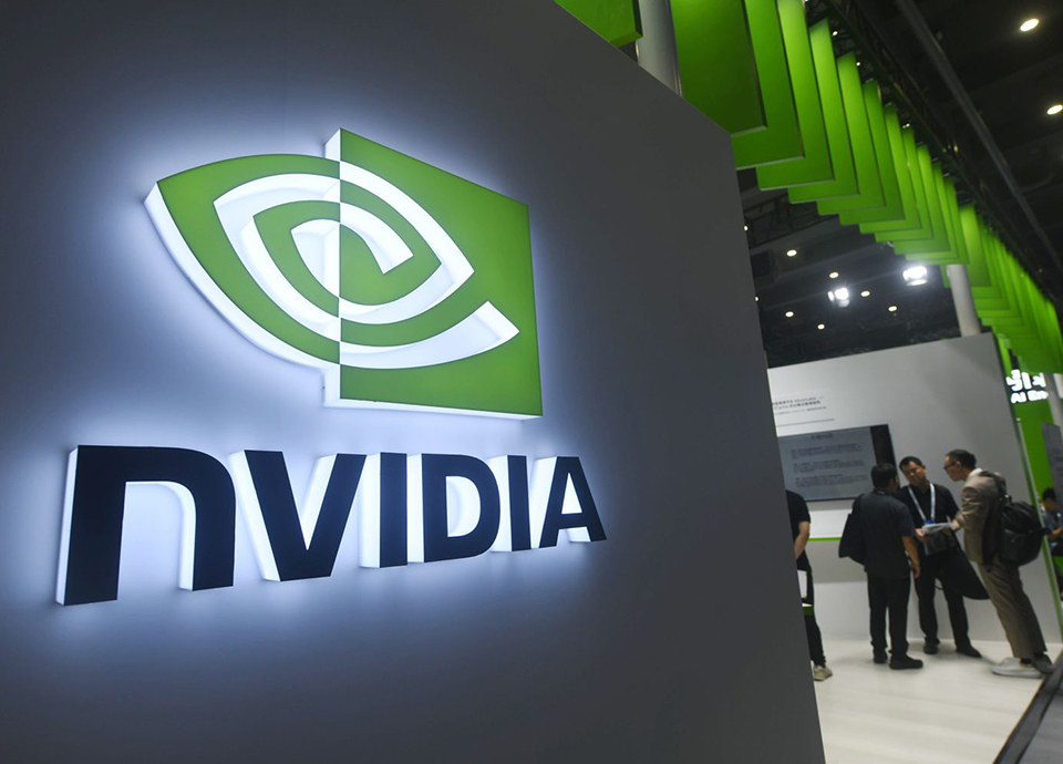 Nvidia revê em baixa custos das restrições para vendas na China e cresce