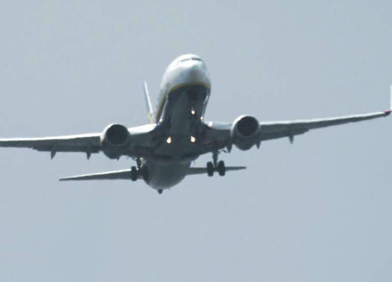 SATA e TAP  v&atilde;o &ldquo;ajustar&rdquo;  a sua oferta depois da sa&iacute;da da Ryanair