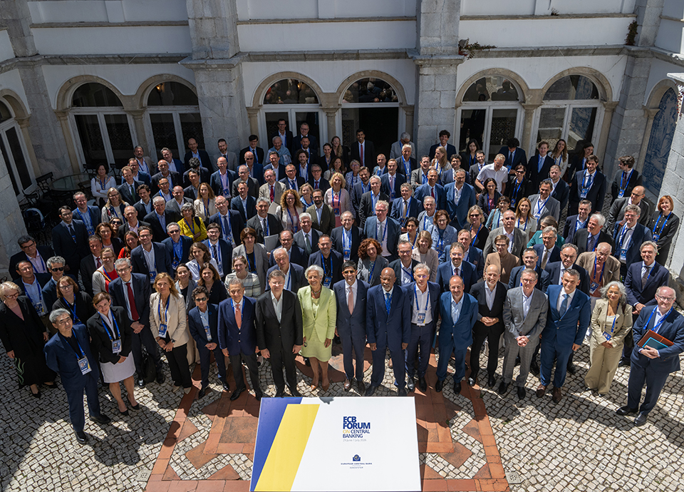 Sintra voltou a reunir  l&iacute;deres da pol&iacute;tica monet&aacute;ria