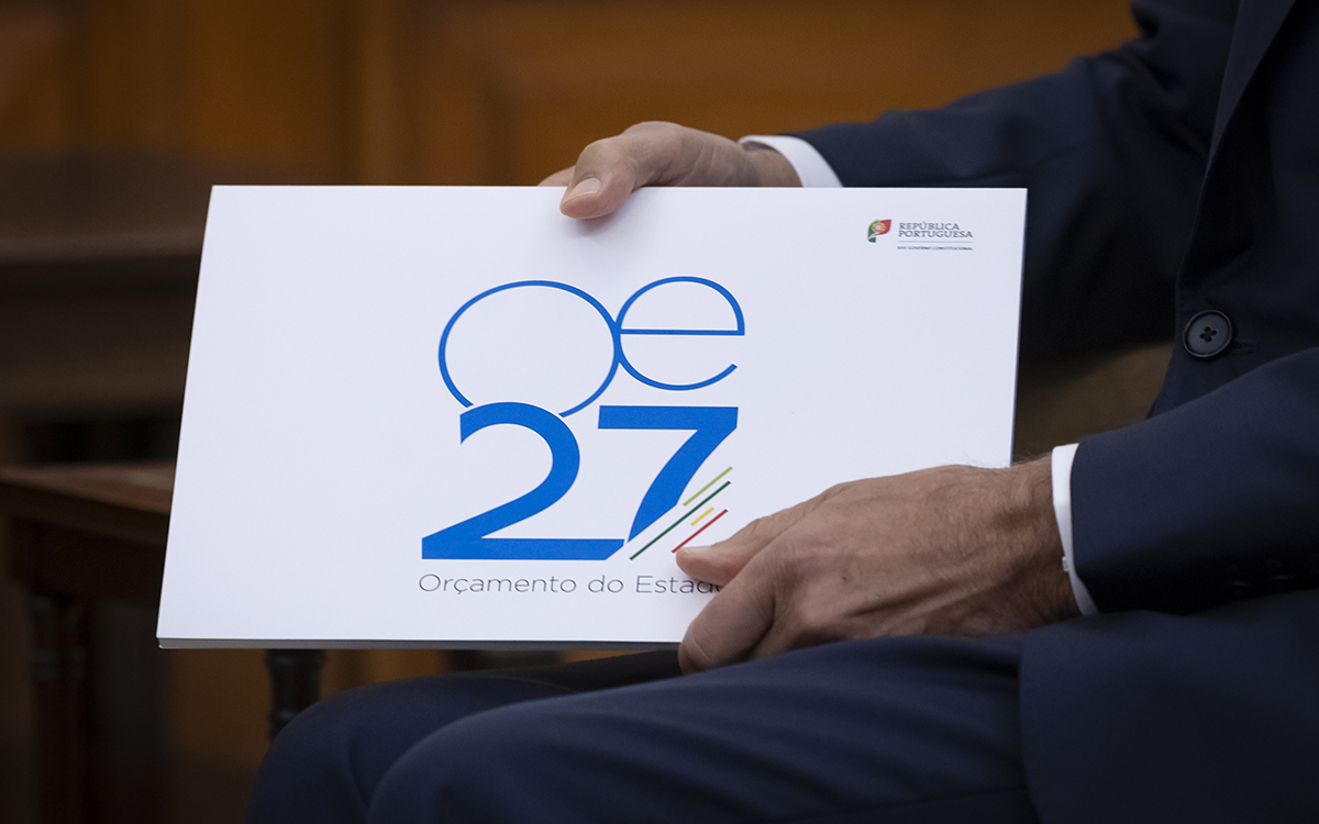 As 20 medidas  do OE2027 que v&atilde;o mexer na vida das fam&iacute;lias e empresas