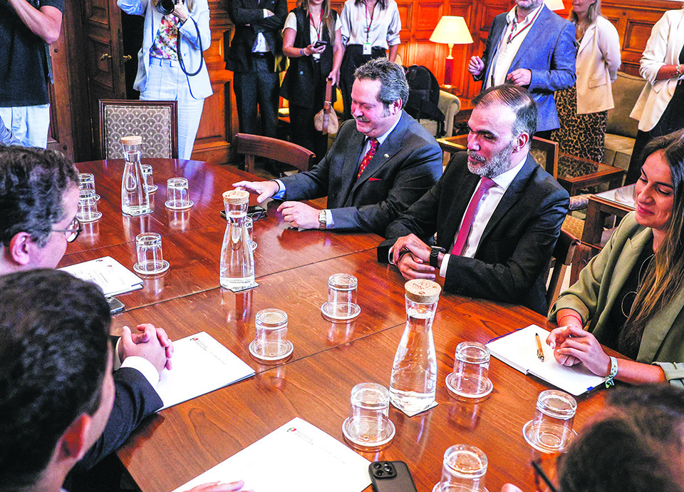 Chega disponível para viabilizar Orçamento sem ziguezagues do Governo