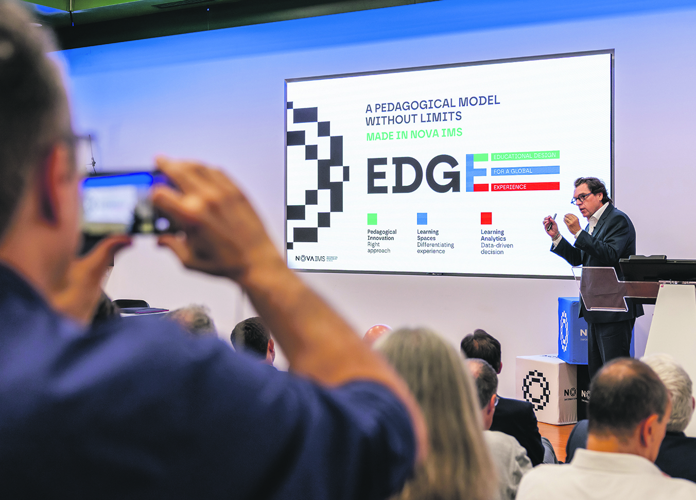 Mais de 100 mil euros para ter uma sala de aula única no país