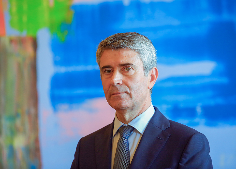 PS vota Carneiro como líder, que terá missão “difícil” e “pesada”