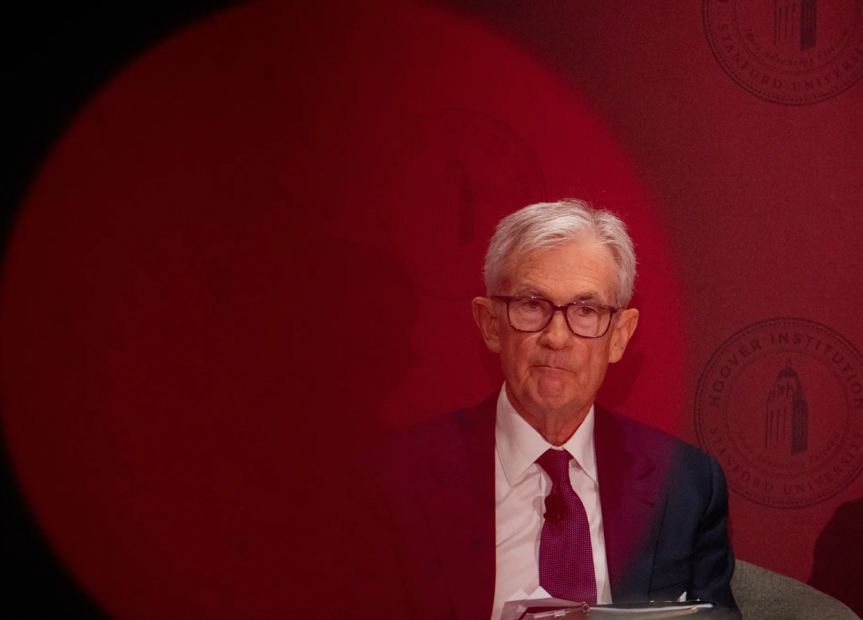 Fed dividida corta taxas e sinaliza fasquia mais alta  para descidas futuras