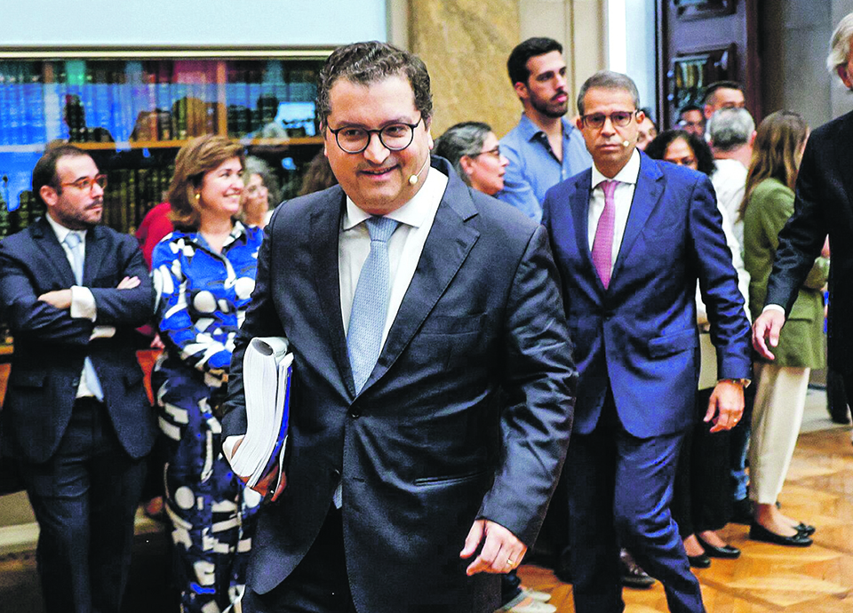 Salários a partir de 3.000 euros com alívio fiscal superior a 200 euros