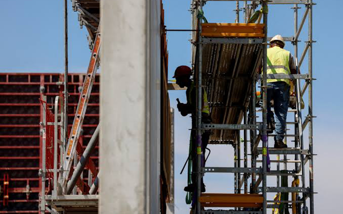 Constru&ccedil;&atilde;o avisa que &ldquo;n&atilde;o basta anunciar dota&ccedil;&otilde;es&rdquo;