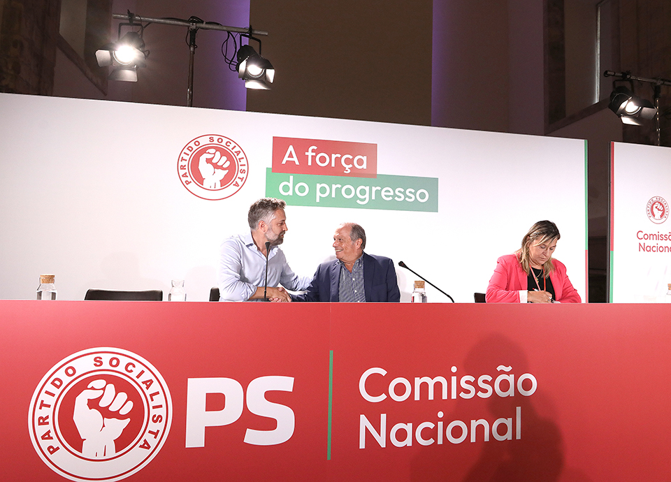 Indefinição no PS continua, Augusto Santos Silva ainda é hipótese para Belém