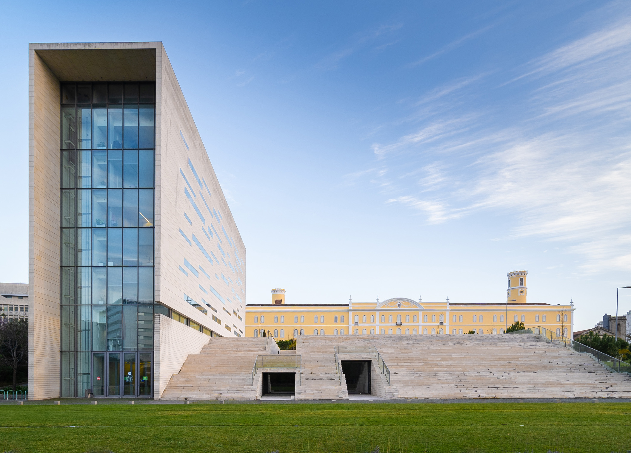 Quem ser&aacute; o pr&oacute;ximo reitor da Universidade Nova de Lisboa?