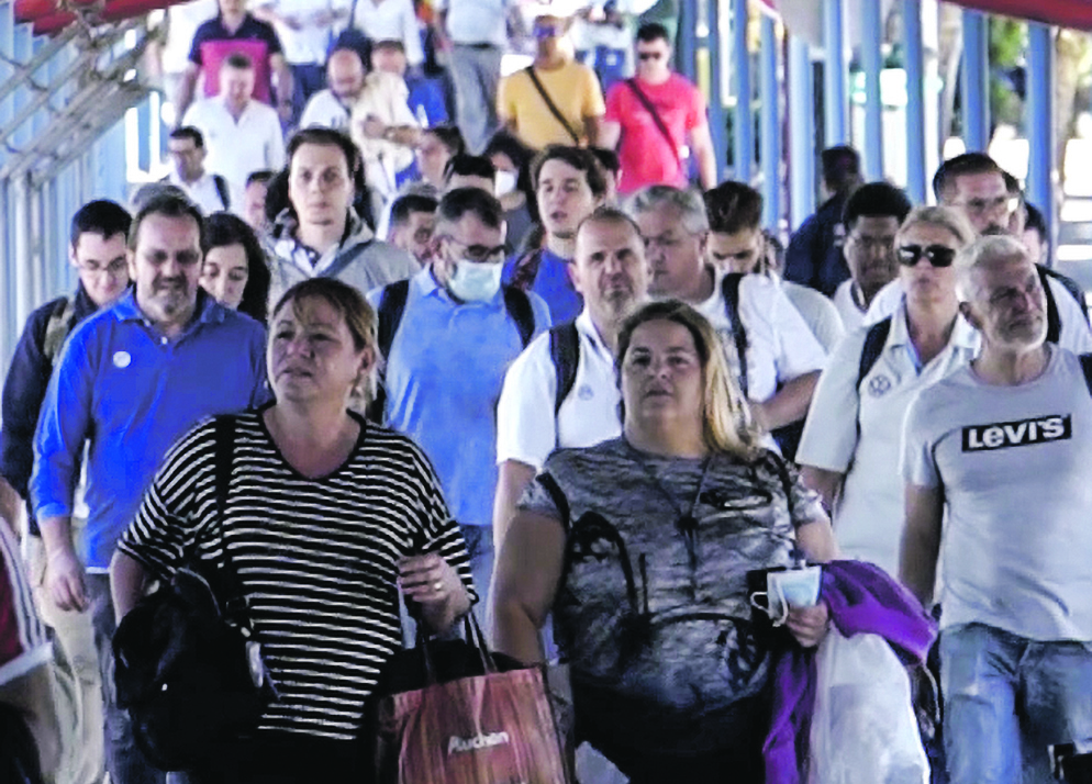 Salários reais já levam sete subidas trimestrais acima de 5%