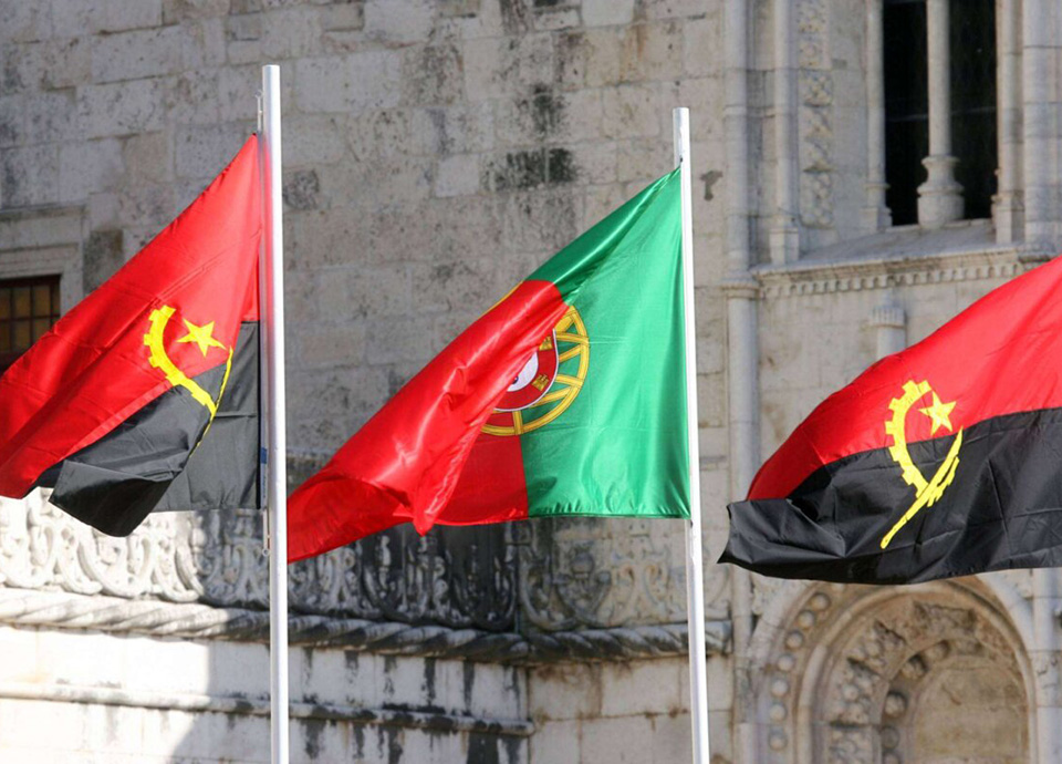 Desequilíbrio na balança comercial favorece Portugal