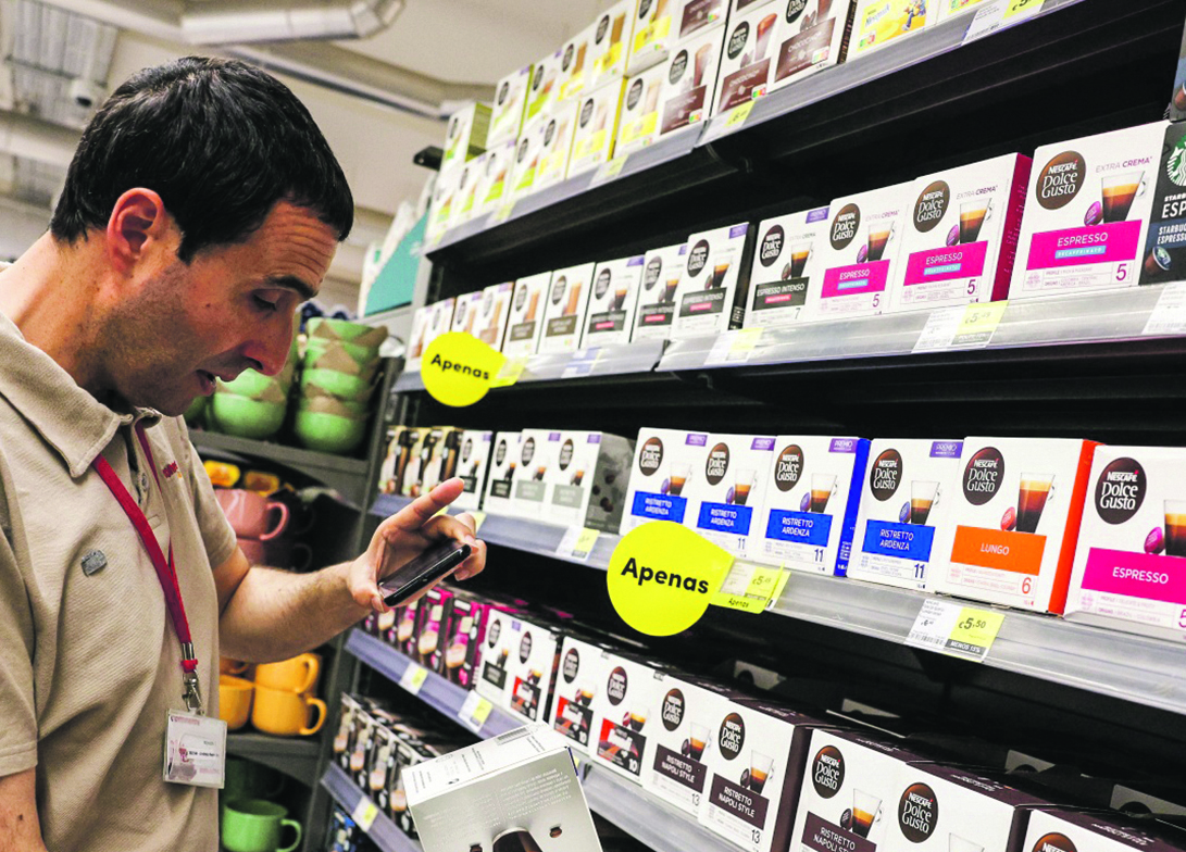 Em tr&ecirc;s anos, consumidores pagam mais 5.110 milh&otilde;es em IVA