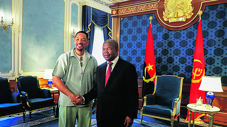 N&aacute;utica el&eacute;trica e Will Smith  para atrair turistas e investimento