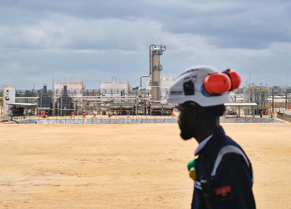 Receitas fora do petr&oacute;leo ganham peso em Angola