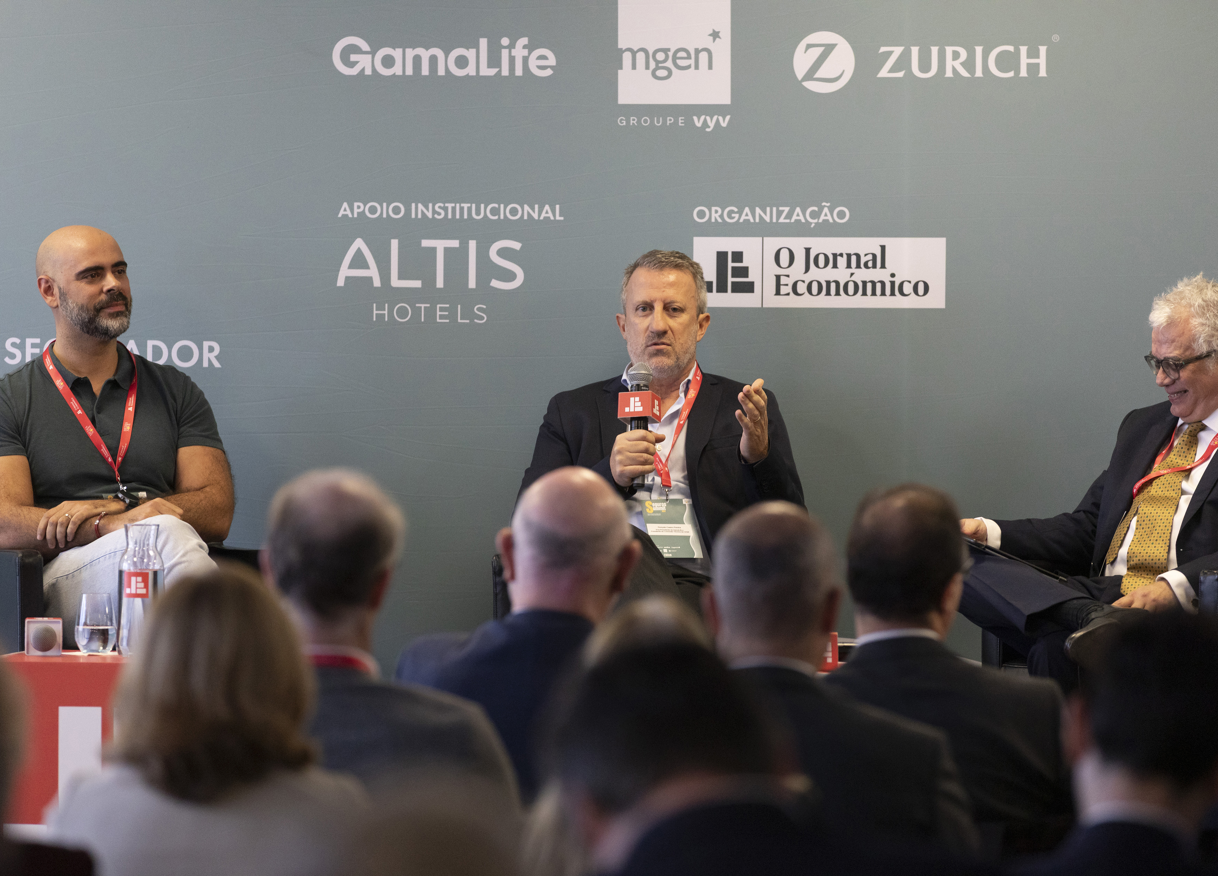 Falta de literacia  é um problema  que tem de fazer  soar alarmes