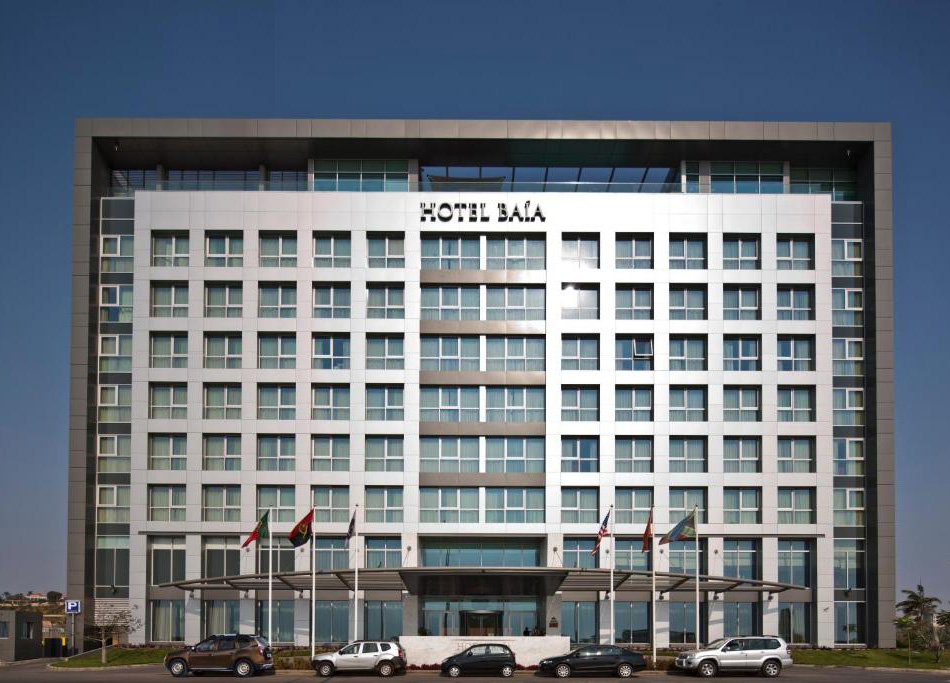 Angola quer vender mais 43 hotéis