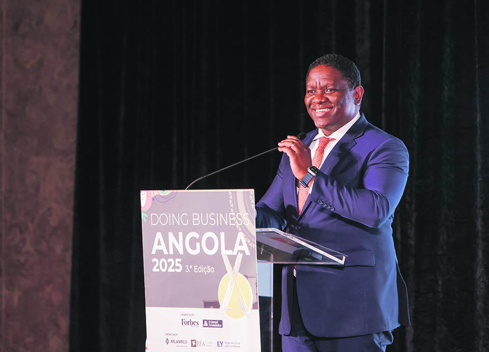 Márcio Daniel, ministro do Turismo de Angola: “Petróleo não pode ser principal âncora do crescimento”