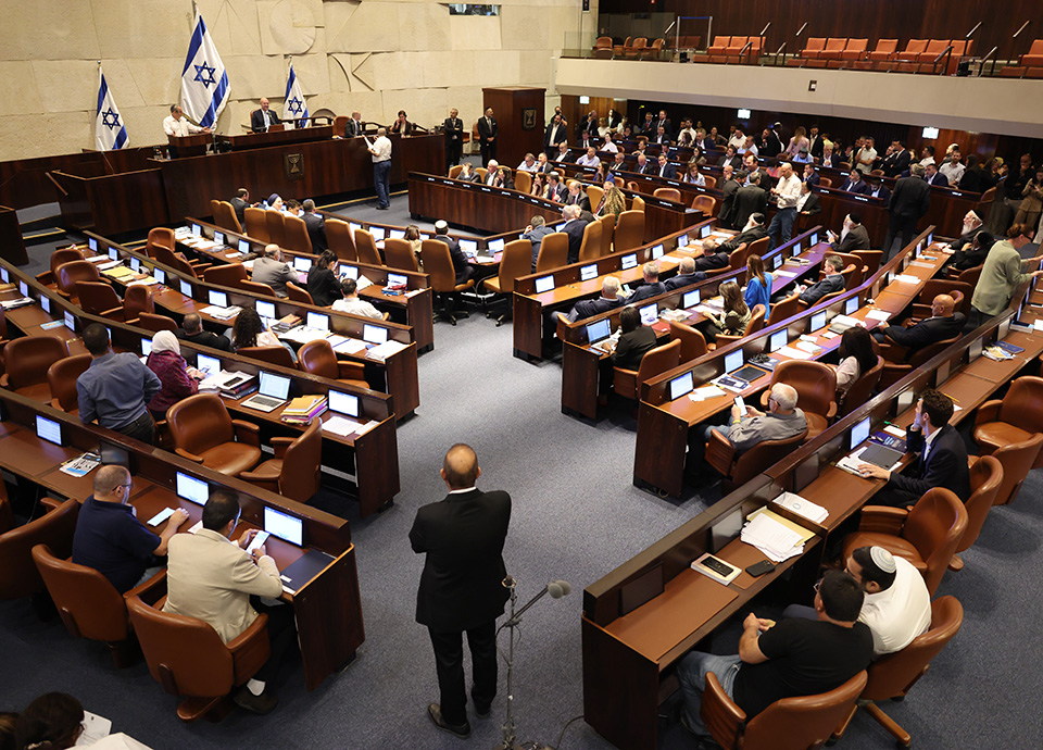 Knesset aprova anexação da Cisjordânia