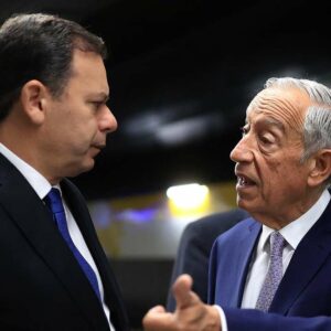Montenegro em silêncio, Pedro Nuno quer estabilidade e Ventura ser líder da oposição