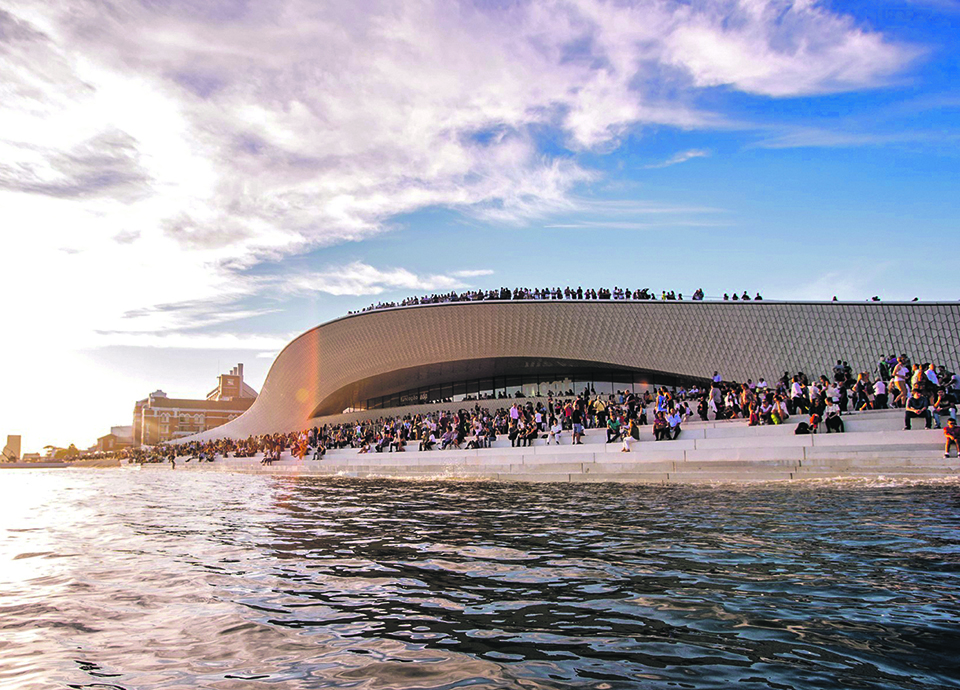 MAAT: a onda &agrave; beira-Tejo celebra 10 anos  a desafiar conven&ccedil;&otilde;es