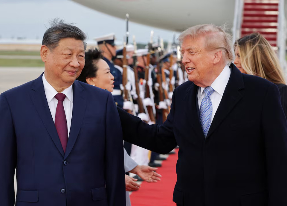 Cimeira China-EUA Sorrisos e negocia&ccedil;&otilde;es entre dois inimigos obrigados a entenderem-se