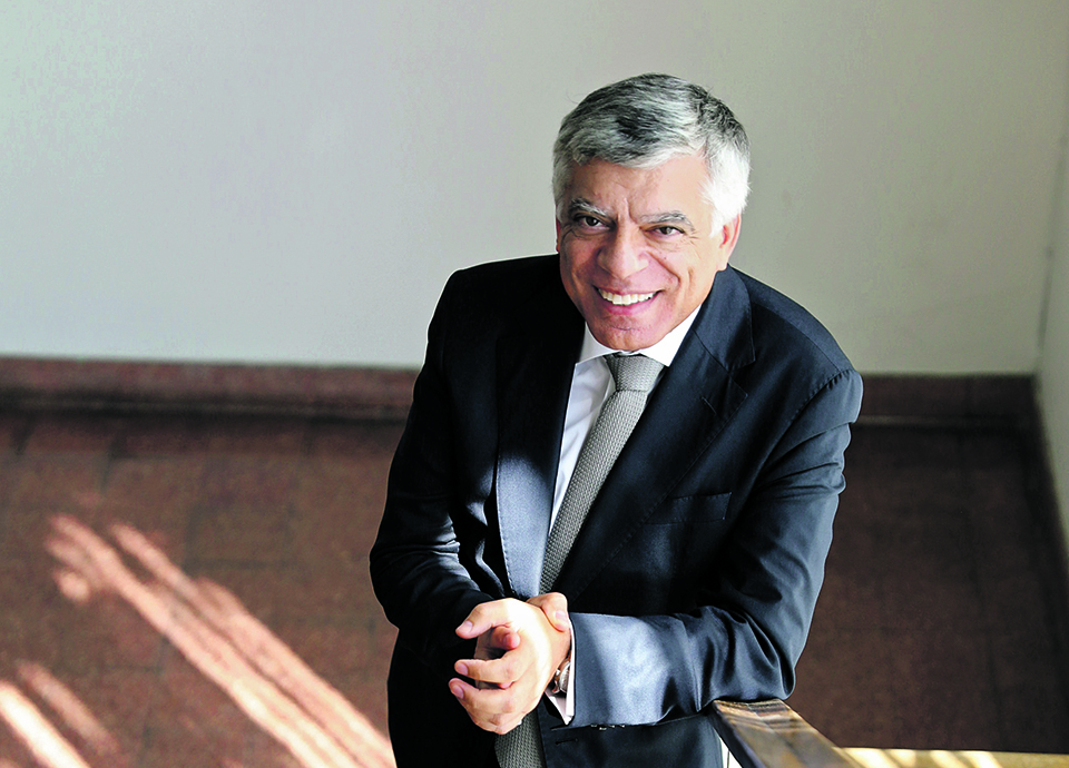 &ldquo;&Eacute; urgente provocar um sobressalto  na na&ccedil;&atilde;o produtiva&rdquo;