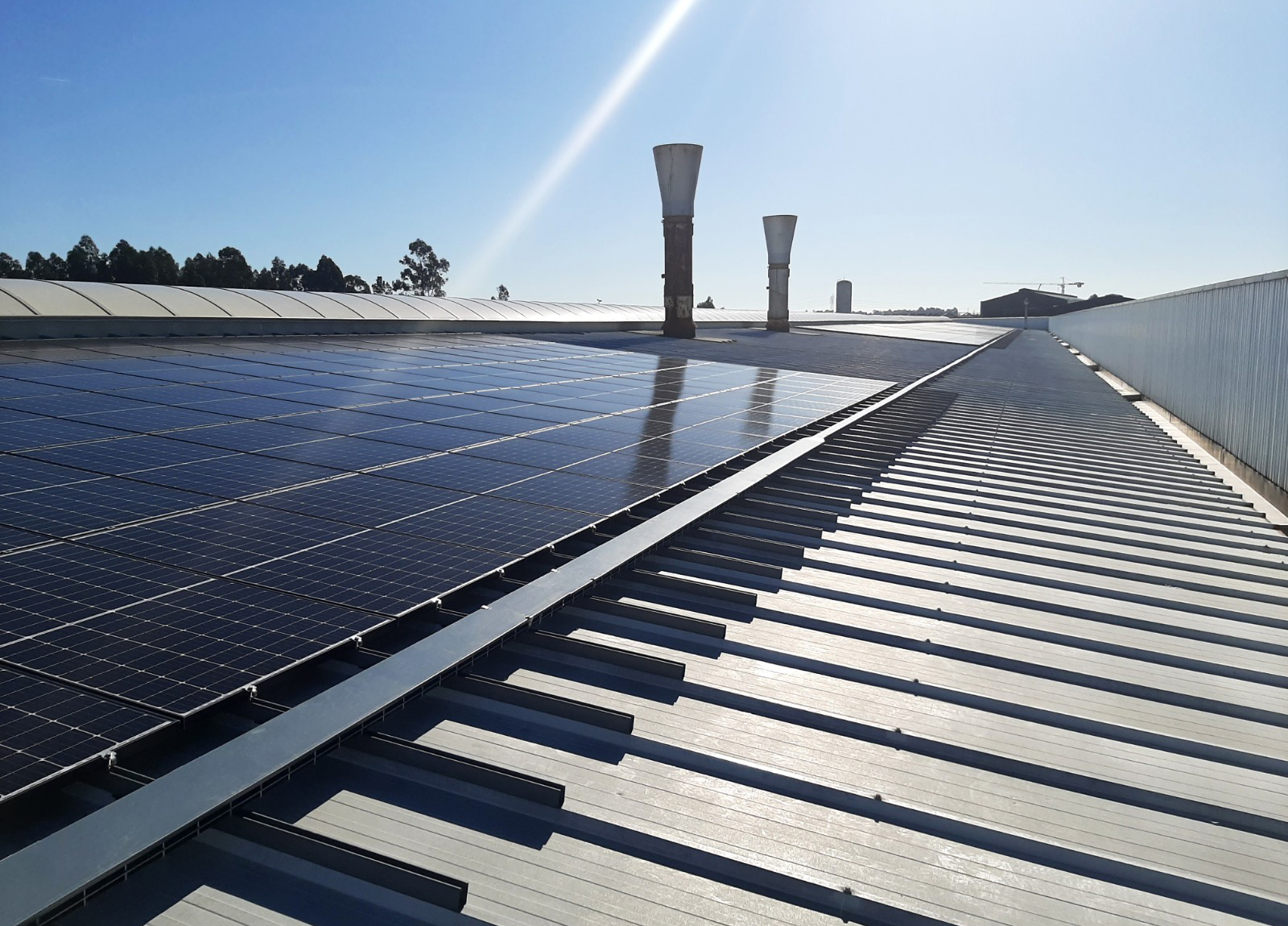 Custos : Energia, carbono  e concorr&ecirc;ncia racham ind&uacute;stria cer&acirc;mica...