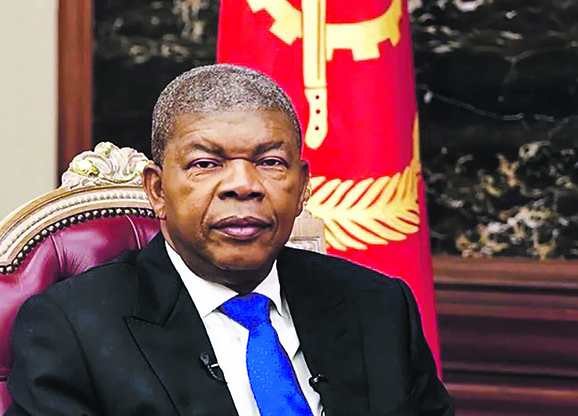 Angola e China mais perto no petr&oacute;leo e g&aacute;s