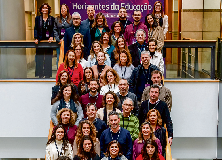 Imaginar  a educa&ccedil;&atilde;o  em 2050  e os caminhos para l&aacute; chegar