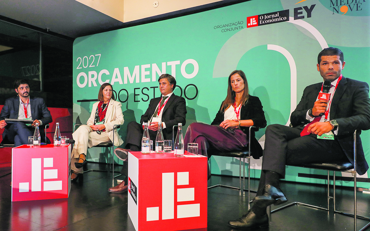 AD defende, Chega fala em or&ccedil;amento zero e PS justifica absten&ccedil;&atilde;o com estabilidade