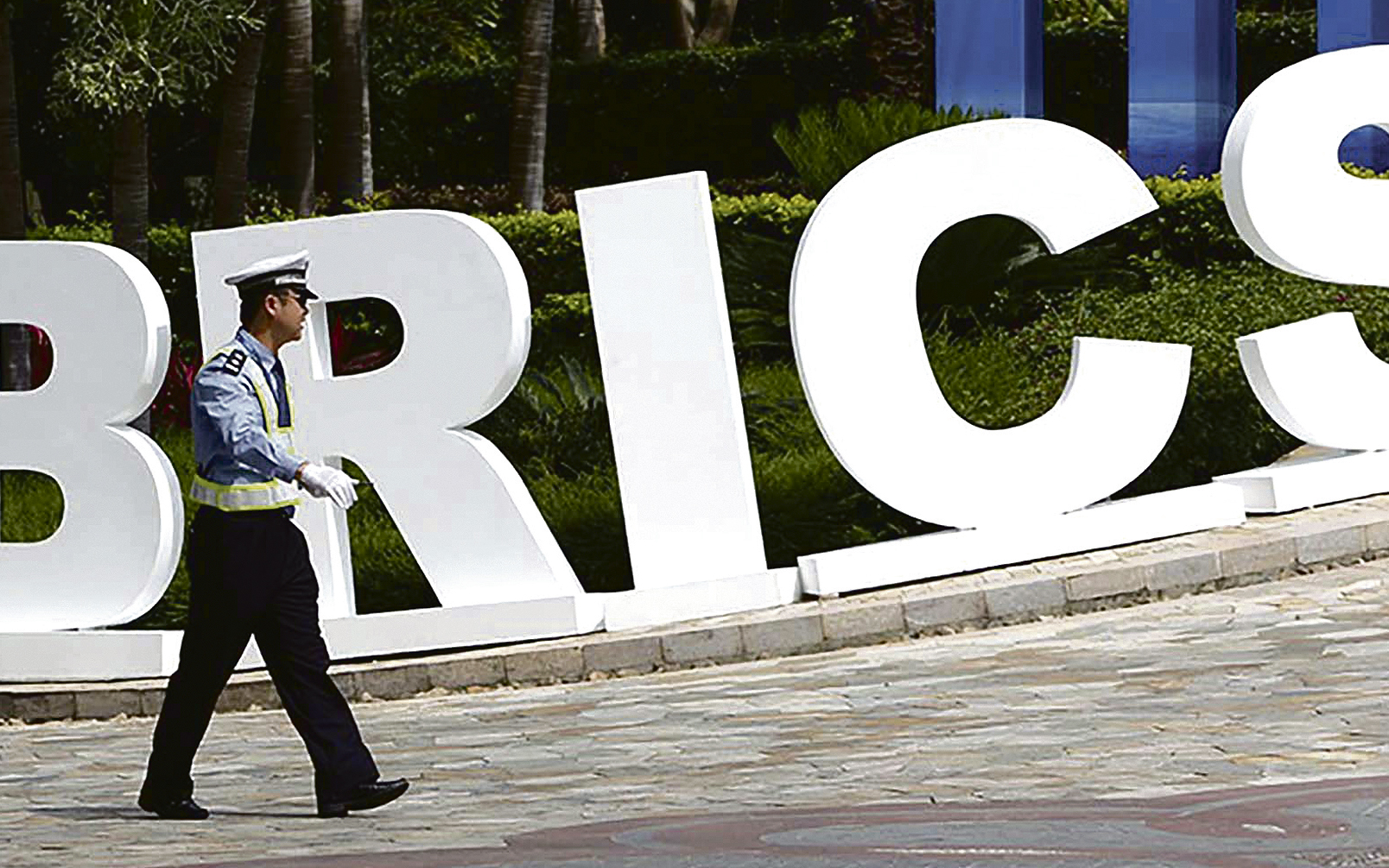 Cimeira dos BRICS: Putin perde capacidade de influência internacional