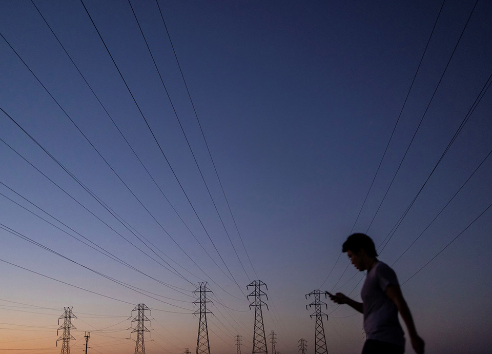 Especialistas  pedem estabilidade regulatória  no setor energético