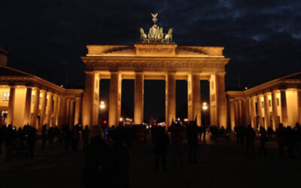 Alemanha em queda livre coloca zona euro em linha para quebra do PIB no terceiro trimestre