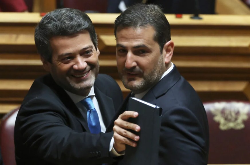Reforma laboral cai no Parlamento com Chega a votar ao lado da esquerda