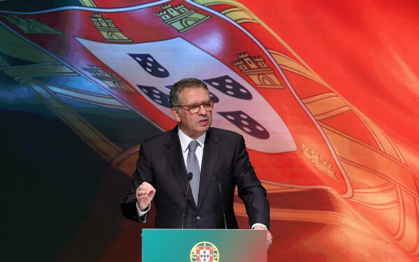 O primeiro dia do resto da vida do Presidente Ant&oacute;nio Jos&eacute; Seguro