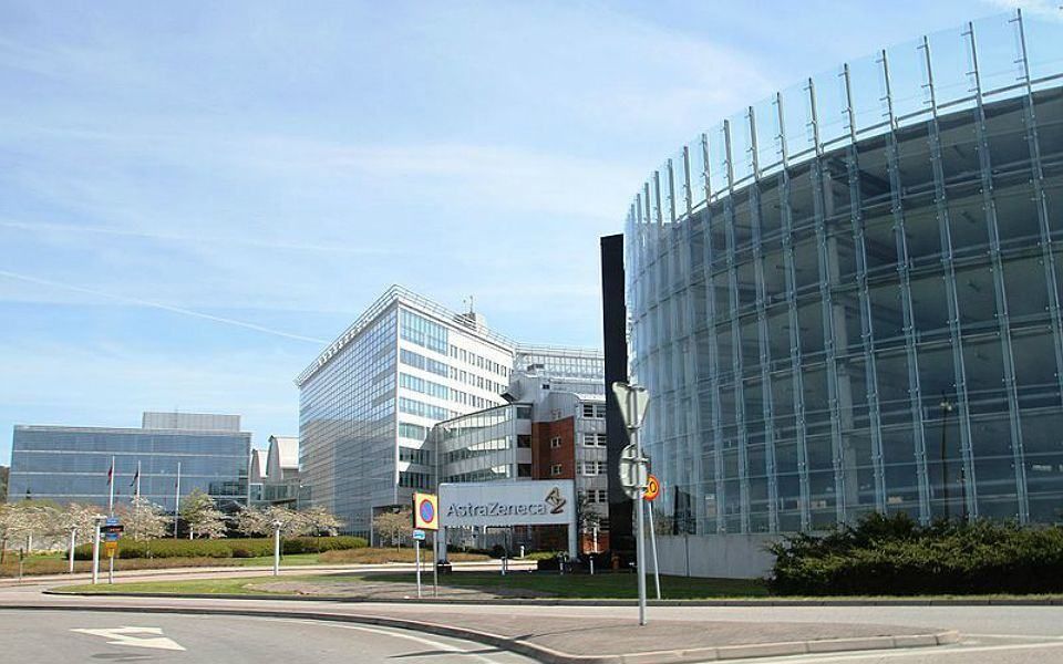 Astrazeneca sobe lucro l&iacute;quido em 4% no primeiro semestre