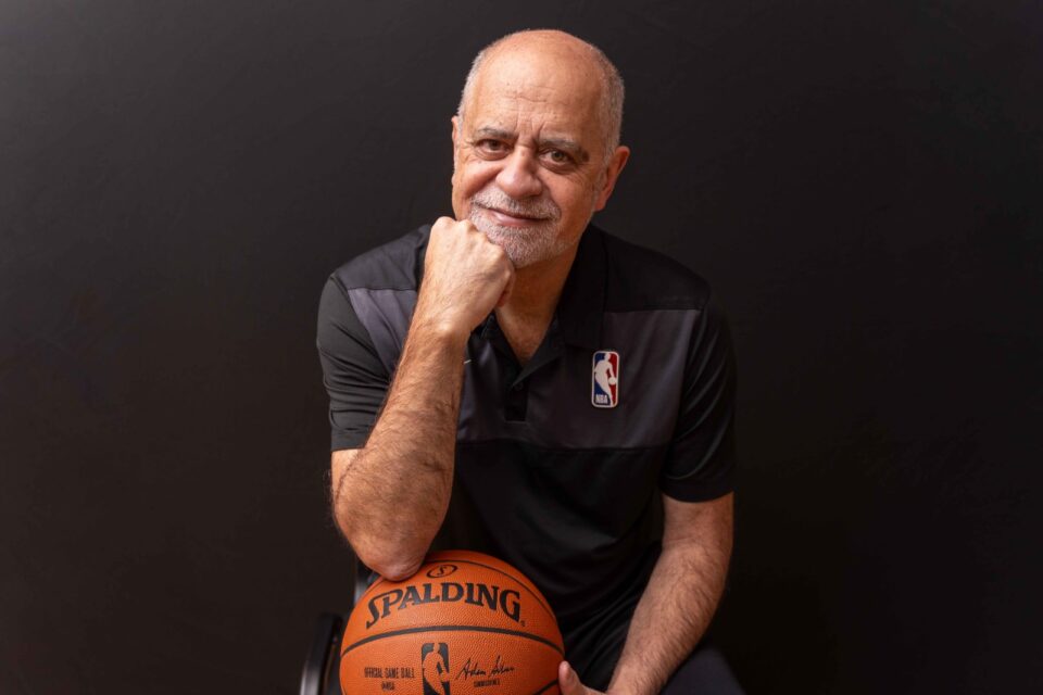 Carlos Barroca: "N&atilde;o &eacute; preciso dinheiro para ter vis&atilde;o, para ser eficiente, para ter ambi&ccedil;&atilde;o"