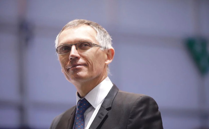 Carlos Tavares quer Portugal menos subs&iacute;dio dependente. Protagonistas antecipam 2026 ao JE