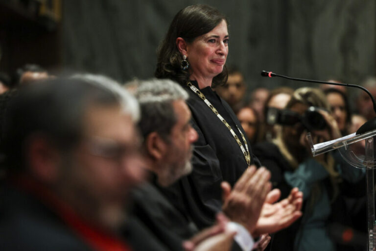 Bastonária dos advogados pede “soluções provisórias” antes da auditoria à CPAS