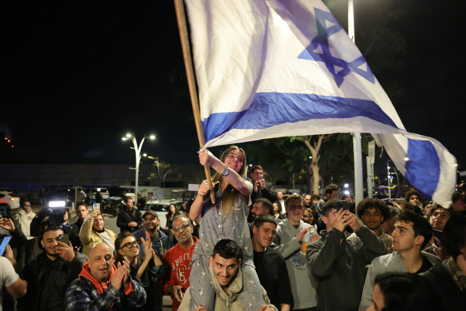 Israel: reunião do gabinete de segurança ‘esqueceu-se’ de debater o cessar-fogo