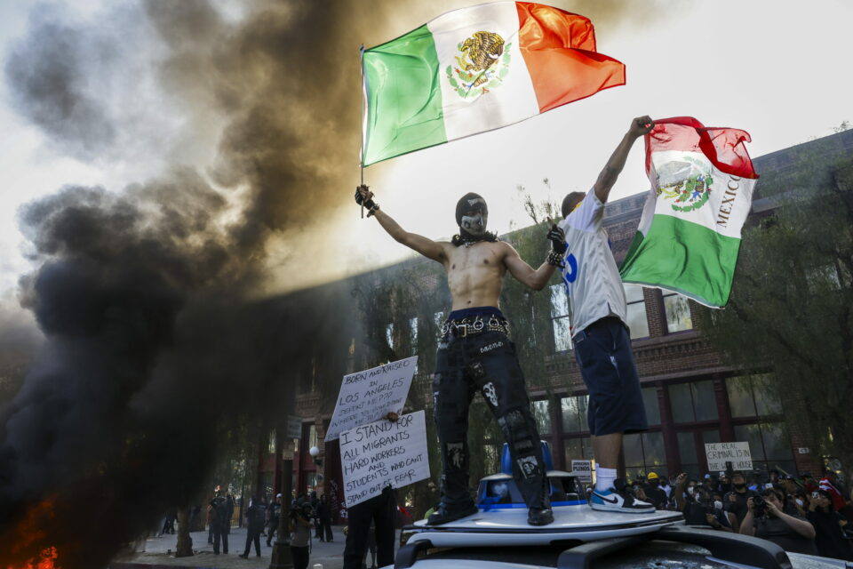 Califórnia aciona Justiça para bloquear ação de milhares de militares em Los Angeles