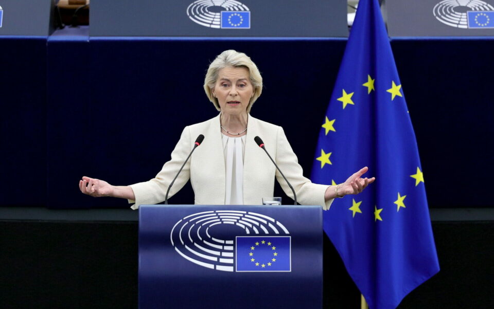 Von der Leyen alerta para risco de grandes cortes no or&ccedil;amento da UE a longo prazo