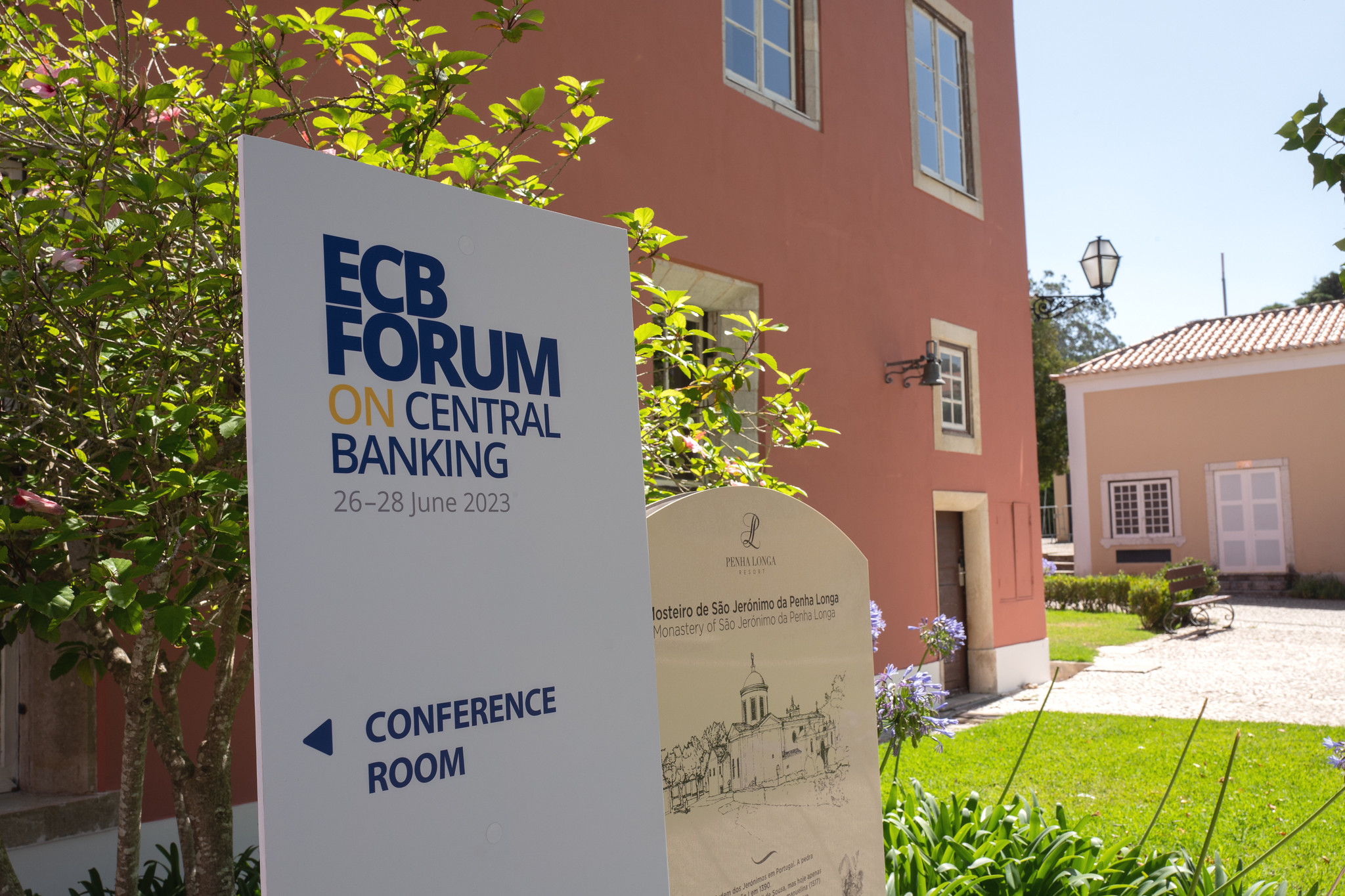 Banqueiros centrais regressam a Sintra para 12&ordm; F&oacute;rum do BCE