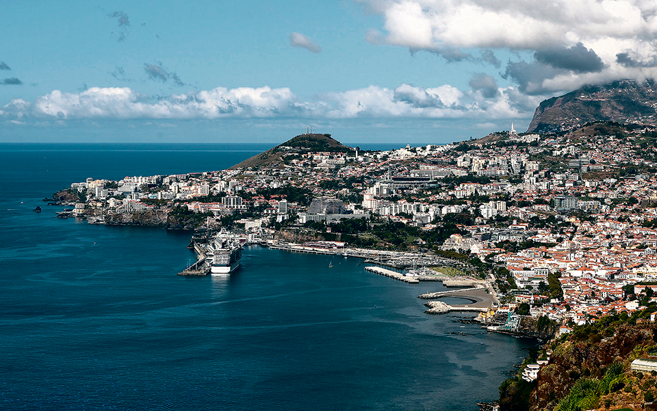 Madeira deve escapar à recessão