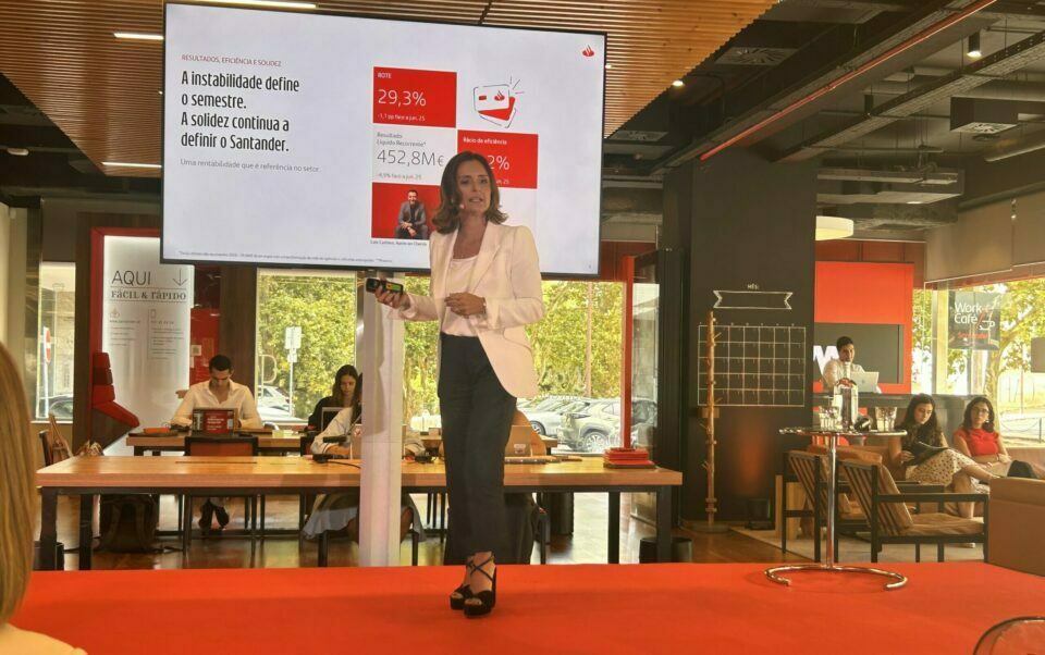 Santander Totta com lucros de 434 milh&otilde;es no semestre a ca&iacute;rem 14% mas mant&eacute;m-se como mais rent&aacute;vel em Portugal