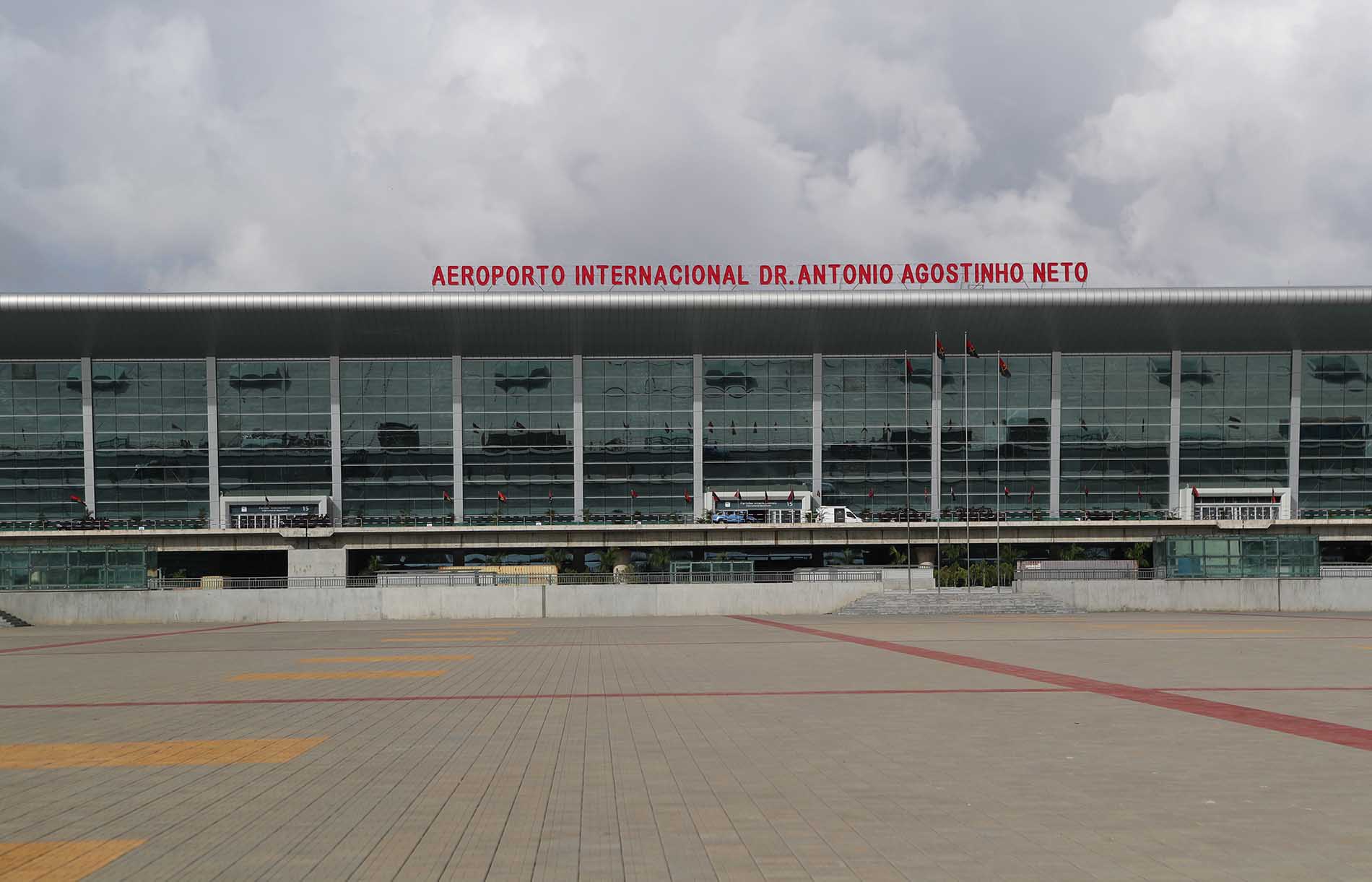 Aeroporto Internacional de Luanda inaugura operação comercial de passageiros com voo TAAG para Cabinda