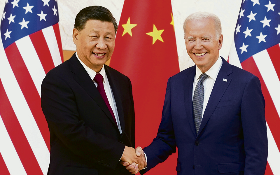 Nuclear junta China e EUA em negociações que podem reverter afastamento diplomático
