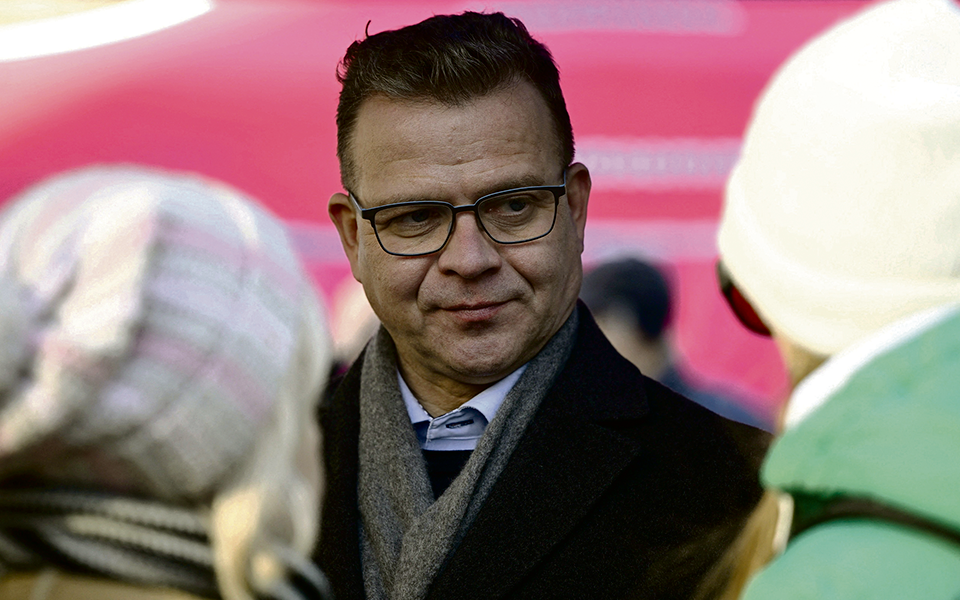 Petteri Orpo abre as portas à  extrema-direita no governo da Finlândia